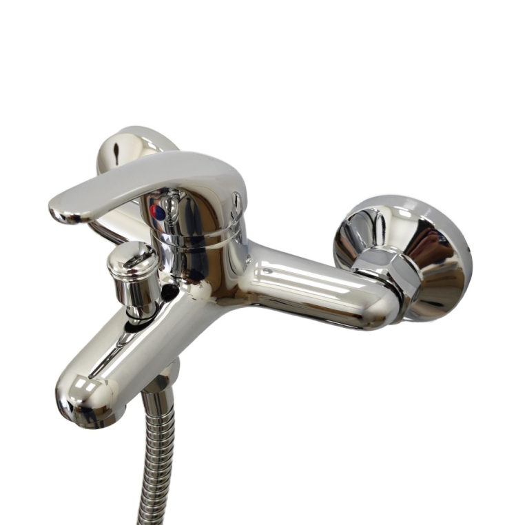 Смеситель для ванны Paini Roma с аксессуаром