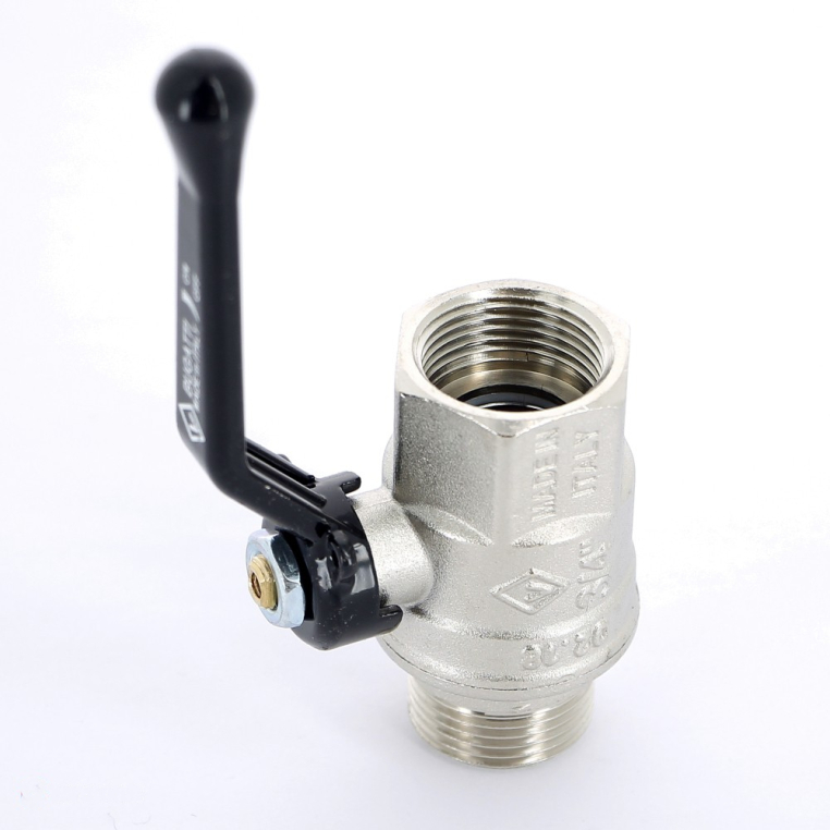 Кран шаровой Bugatti 3/4" ВН (рычаг из алюминия) серия New Jersey 09150004 (09150004)