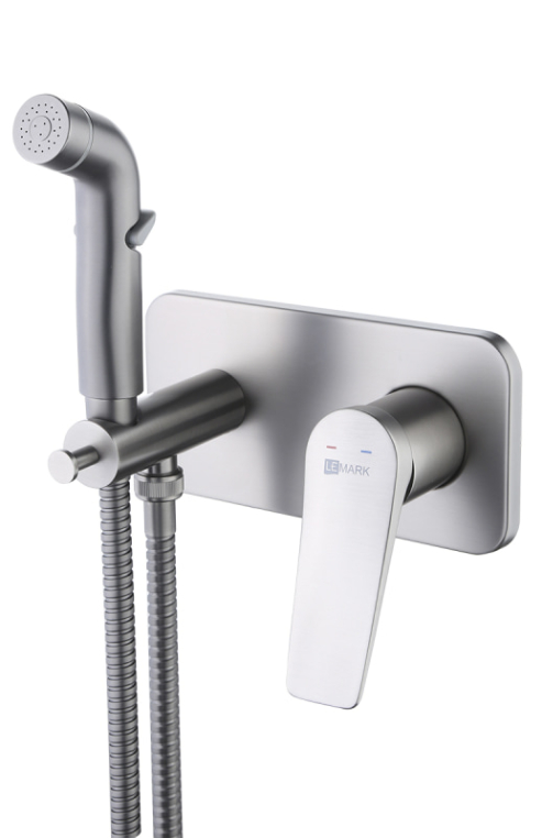 Смеситель с гигиеническим душем LEMARK Bronx LM3720GM, встраиваемый