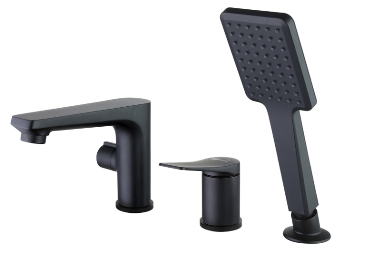 Смеситель на борт ванны LEMARK Bronx LM3745BL